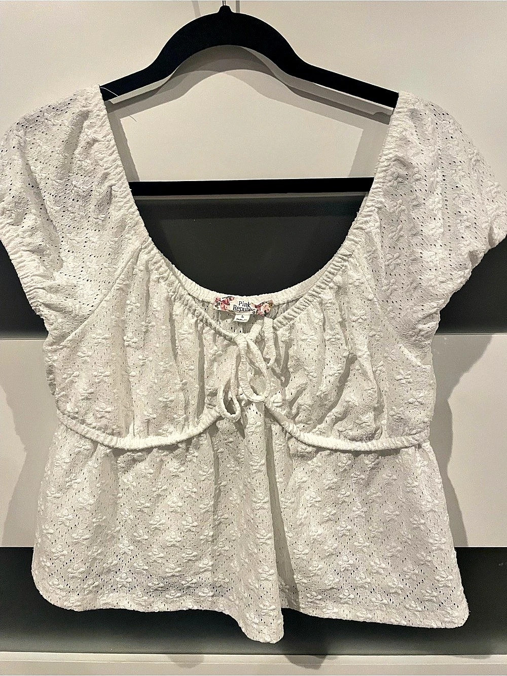 Pink Republic White Eyelet Blouse Size Large